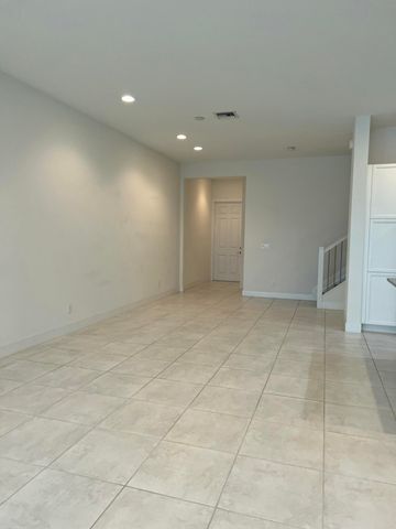 4928 Pointe Midtown Way, Palm Beach Gardens, FL 33418