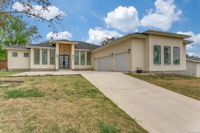 1101 Garraty, Terrell Hills, TX 78209