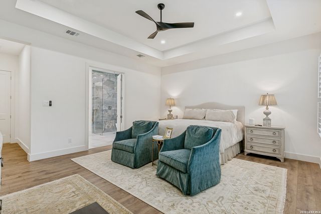 1101 Garraty, Terrell Hills, TX 78209