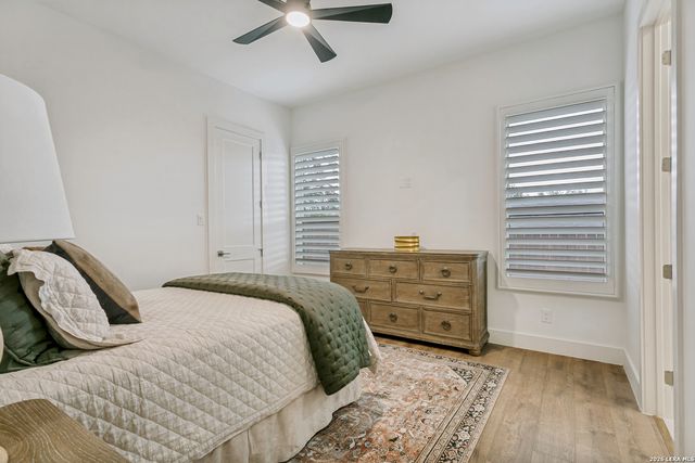 1101 Garraty, Terrell Hills, TX 78209