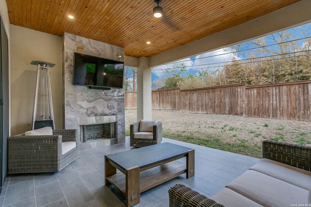 1101 Garraty, Terrell Hills, TX 78209