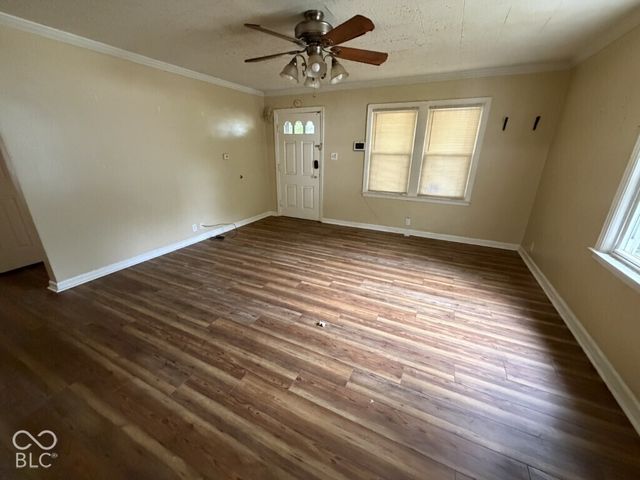 112 E 34th Street, Anderson, IN 46013
