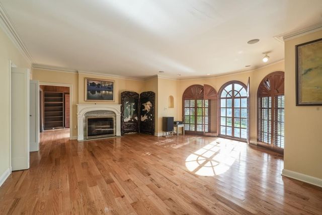 730 Hillsborough Boulevard, Hillsborough, CA 94010