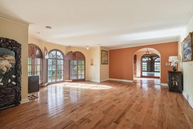 730 Hillsborough Boulevard, Hillsborough, CA 94010