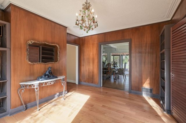 730 Hillsborough Boulevard, Hillsborough, CA 94010