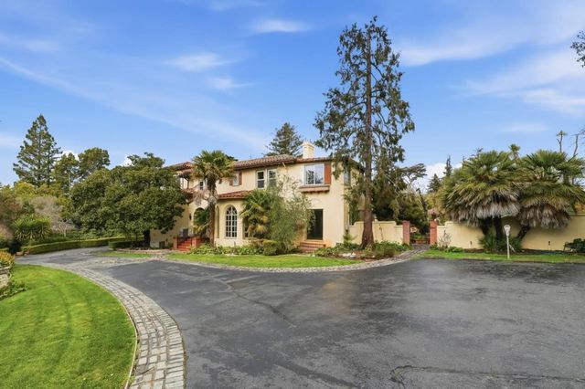 730 Hillsborough Boulevard, Hillsborough, CA 94010