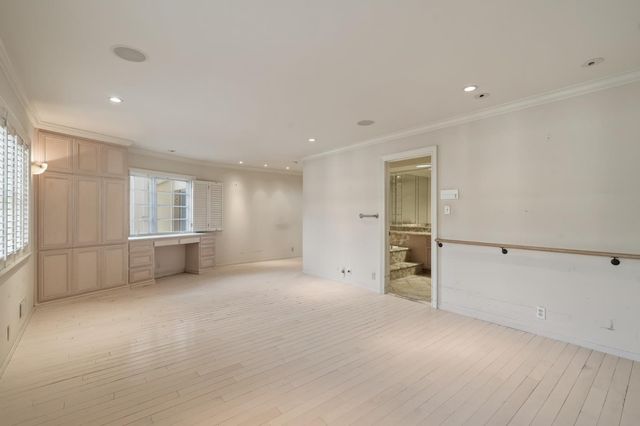 730 Hillsborough Boulevard, Hillsborough, CA 94010