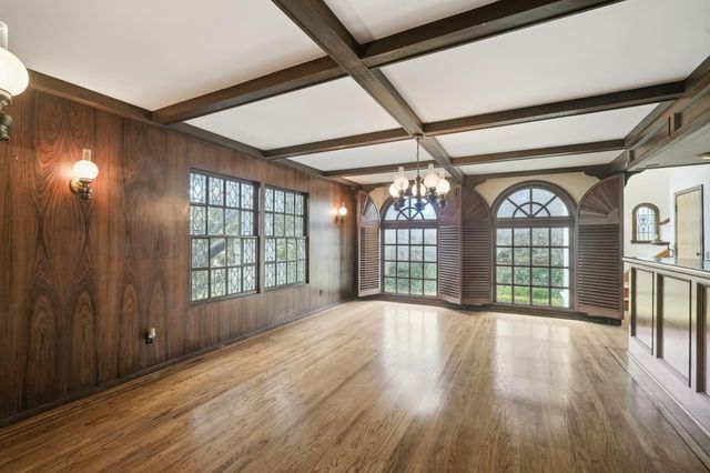 730 Hillsborough Boulevard, Hillsborough, CA 94010