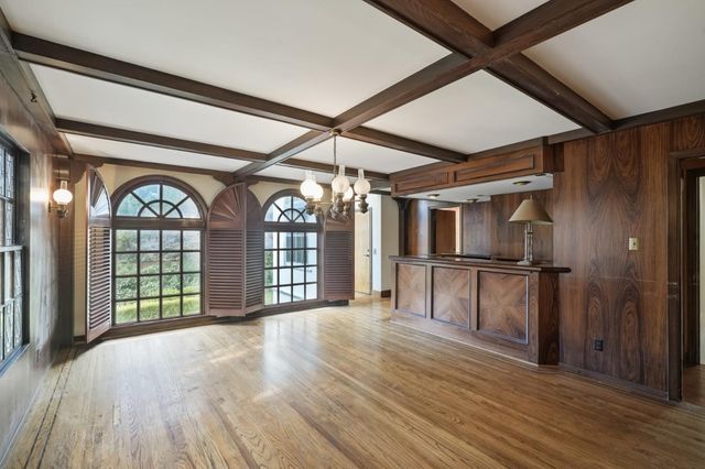 730 Hillsborough Boulevard, Hillsborough, CA 94010