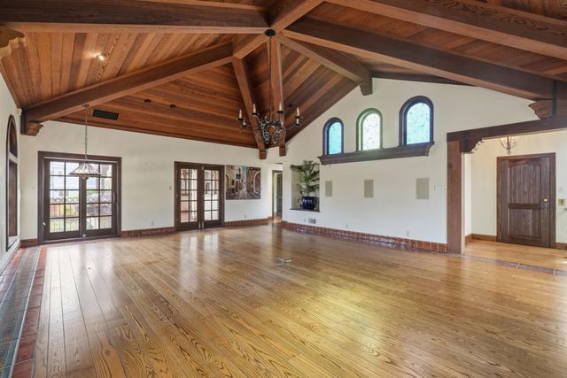 730 Hillsborough Boulevard, Hillsborough, CA 94010