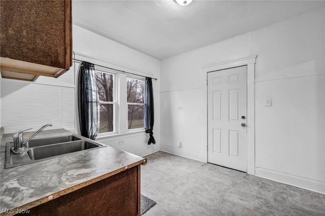 3286 E 140th Street, Cleveland, OH 44120