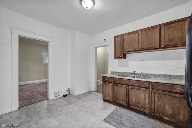 3286 E 140th Street, Cleveland, OH 44120