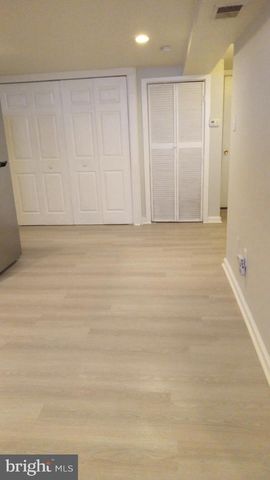 2340 CHRISTIAN ST, Philadelphia, PA 19146