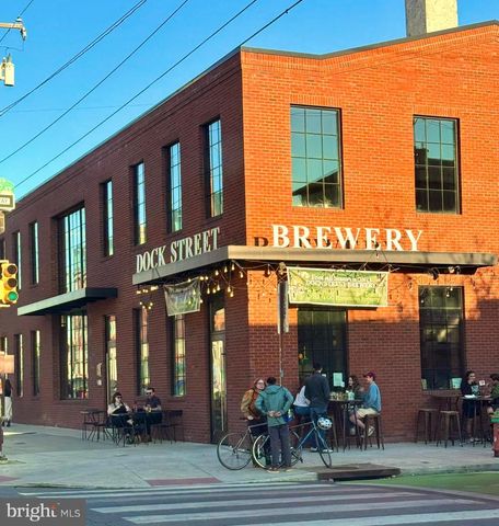 2340 CHRISTIAN ST, Philadelphia, PA 19146