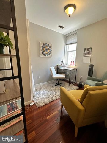 2340 CHRISTIAN ST, Philadelphia, PA 19146