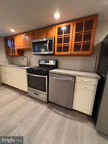 2340 CHRISTIAN ST, Philadelphia, PA 19146