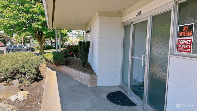 1126 N Forest Street, Bellingham, WA 98225