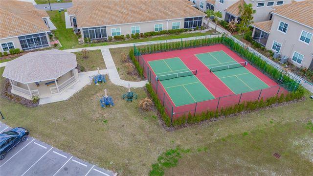 1195 GODAVARI WAY 104, Wesley Chapel, FL 33543