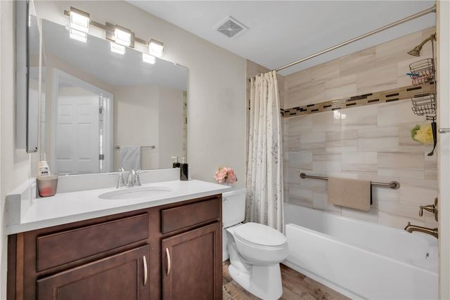 1195 GODAVARI WAY 104, Wesley Chapel, FL 33543