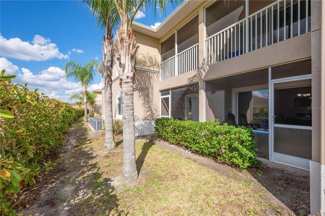 1195 GODAVARI WAY 104, Wesley Chapel, FL 33543