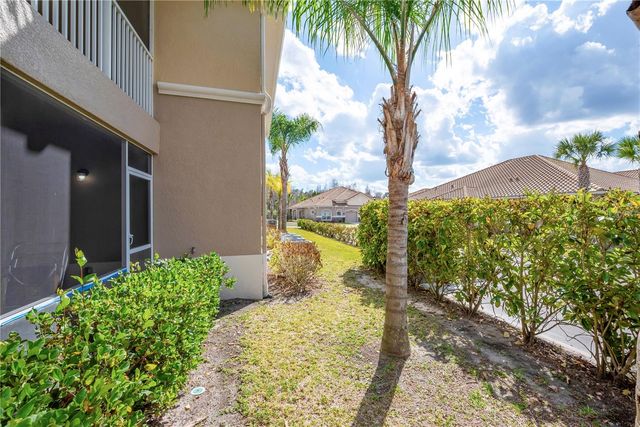 1195 GODAVARI WAY 104, Wesley Chapel, FL 33543