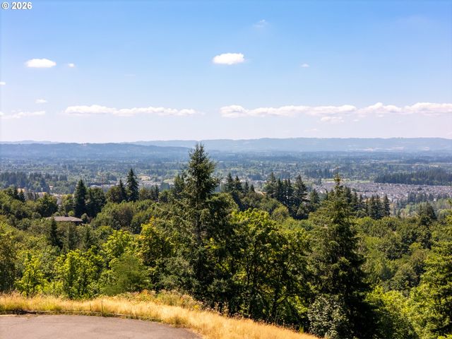 10025 Nw ASH Ct, Portland, OR 97231
