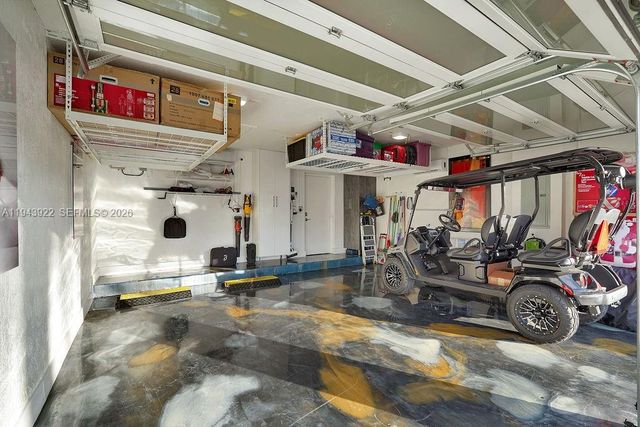 18061 NW 87th Ct, Hialeah, FL 33018