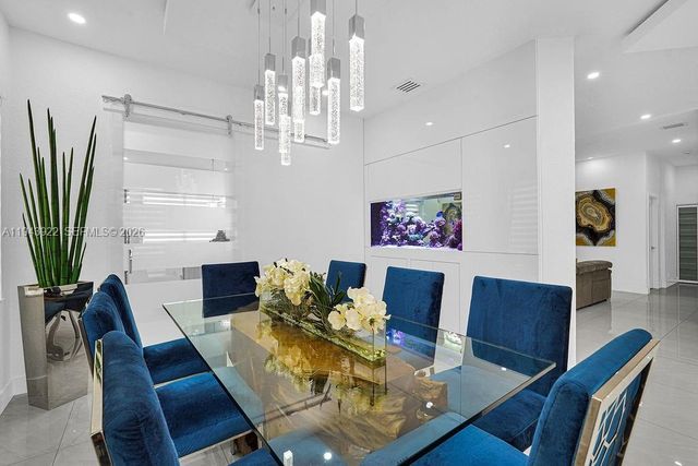 18061 NW 87th Ct, Hialeah, FL 33018