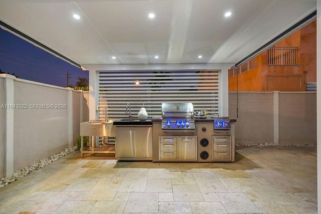 18061 NW 87th Ct, Hialeah, FL 33018