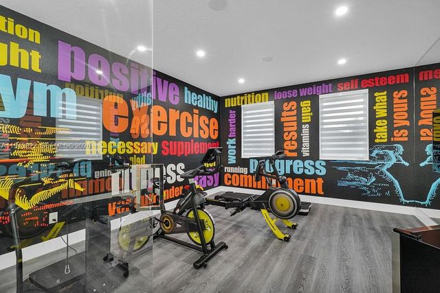 18061 NW 87th Ct, Hialeah, FL 33018