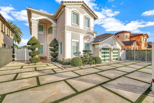 18061 NW 87th Ct, Hialeah, FL 33018