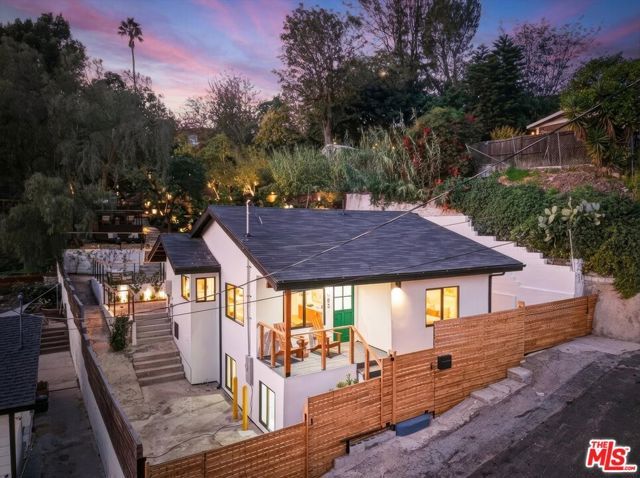 1083 Milwaukee Avenue, Los Angeles, CA 90042