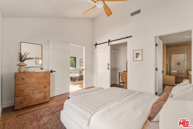 1083 Milwaukee Avenue, Los Angeles, CA 90042