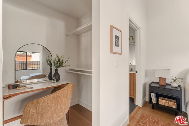 1083 Milwaukee Avenue, Los Angeles, CA 90042