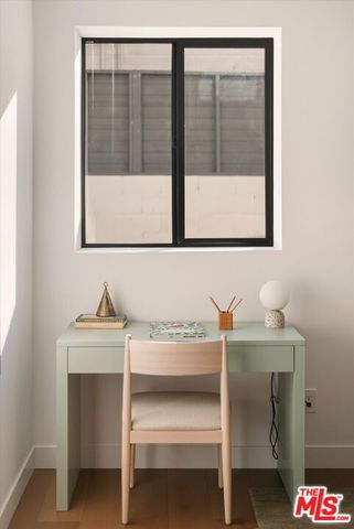 1083 Milwaukee Avenue, Los Angeles, CA 90042