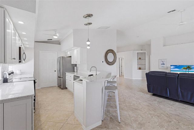 3242 VILLAGE LANE, Port Charlotte, FL 33953