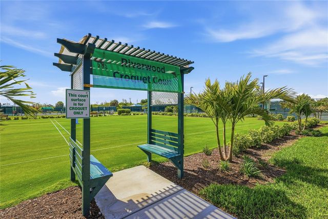 3242 VILLAGE LANE, Port Charlotte, FL 33953