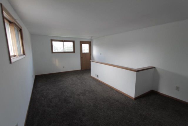 5326 W Crawford AVENUE, Milwaukee, WI 53220