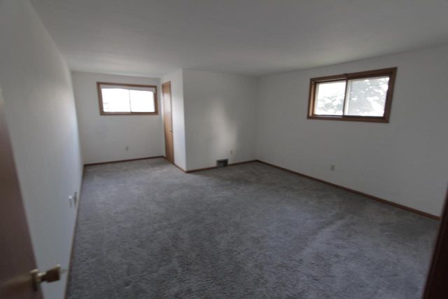 5326 W Crawford AVENUE, Milwaukee, WI 53220