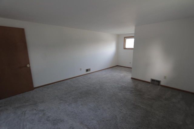 5326 W Crawford AVENUE, Milwaukee, WI 53220