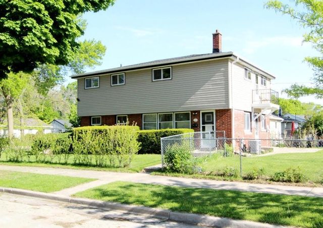 5326 W Crawford AVENUE, Milwaukee, WI 53220