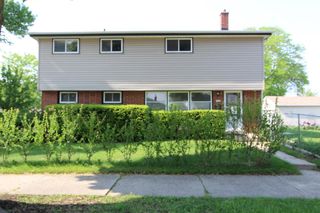 5326 W Crawford AVENUE, Milwaukee, WI 53220