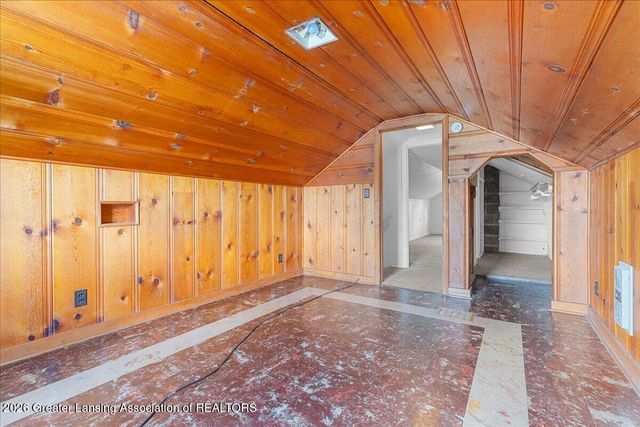 315 Hungerford Street, Lansing, MI 48917