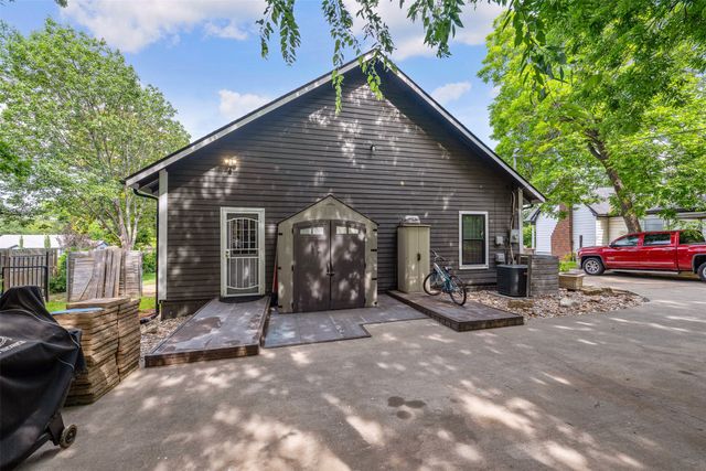 2832 Forest Avenue, Fort Worth, TX 76112