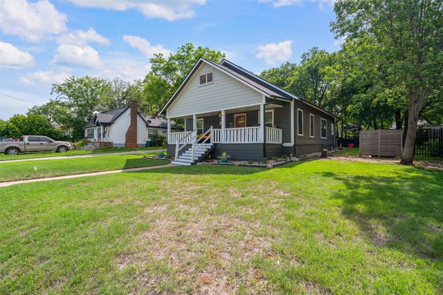 2832 Forest Avenue, Fort Worth, TX 76112