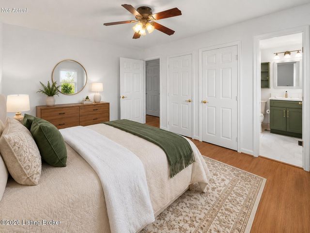 121 Blue Fields Rd, Louisville, KY 40223