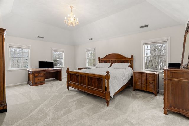 5 Palomino Drive, North Reading, MA 01864