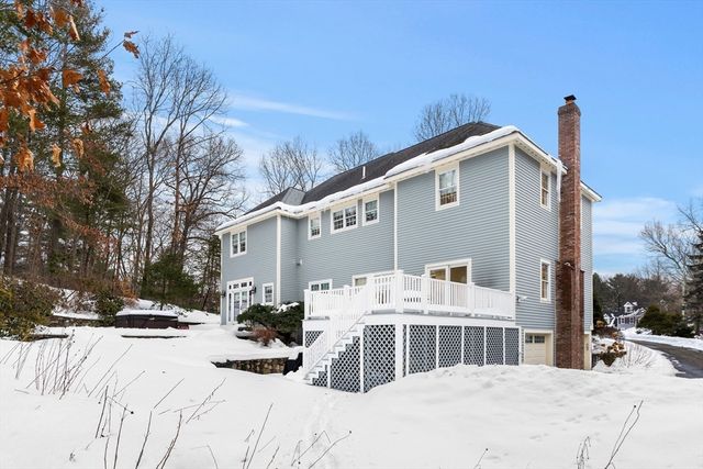 5 Palomino Drive, North Reading, MA 01864