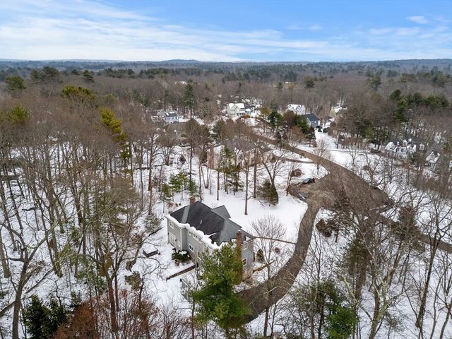 5 Palomino Drive, North Reading, MA 01864