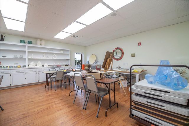 5020 BRITTANY DRIVE S 124, St Petersburg, FL 33715